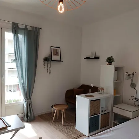 Lejlighed Entierement Equipe Avec Balcon Et Acces Jardin *