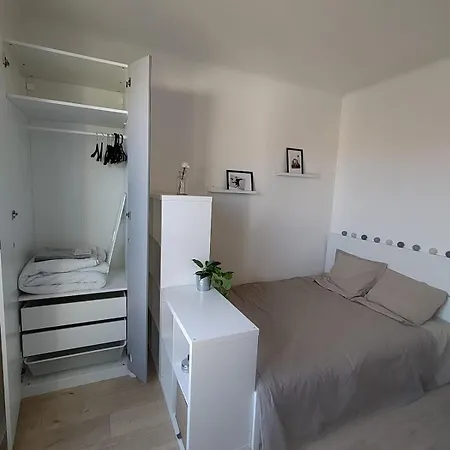Lejlighed Entierement Equipe Avec Balcon Et Acces Jardin *